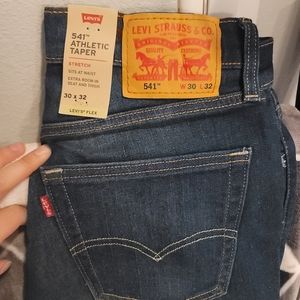 LEVI 541 Atheltic Taper Jeans